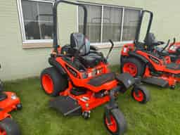 Kubota ZD1211-3-60 Commercial Diesel Zero-Turn Mower from YES Equipment