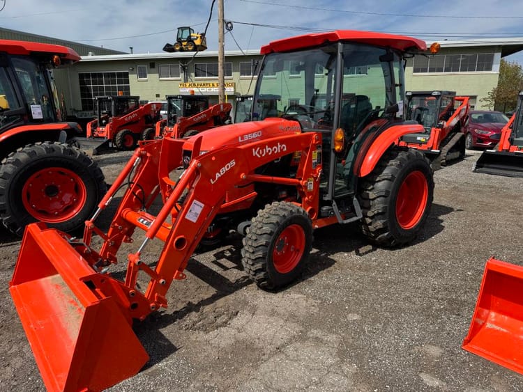 Kubota L3560HSTC-LE Limited Edition Compact Tractor