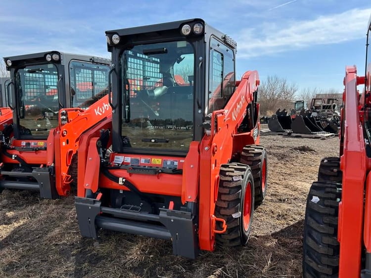 Kubota SSV65PHRC Skid Steer Loader