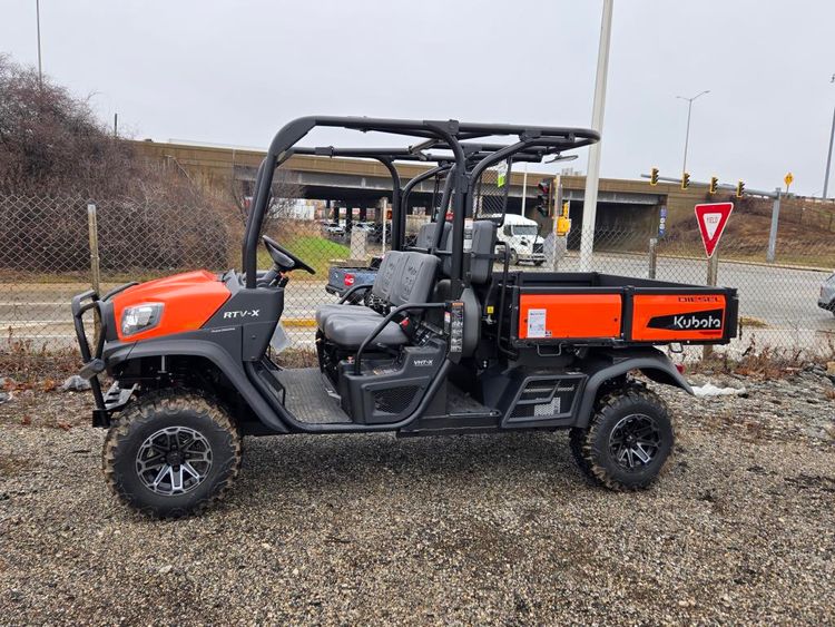 Kubota RTVX4 CREW @ YES Equipment