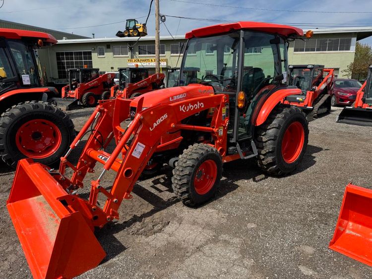 Kubota L3560HSTC-LE Limited Edition Compact Tractor