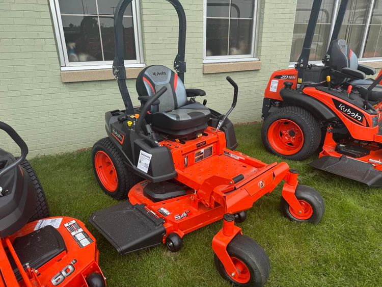 Kubota Z252KW-54 Gas Zero-Turn Mower from YES Equipment