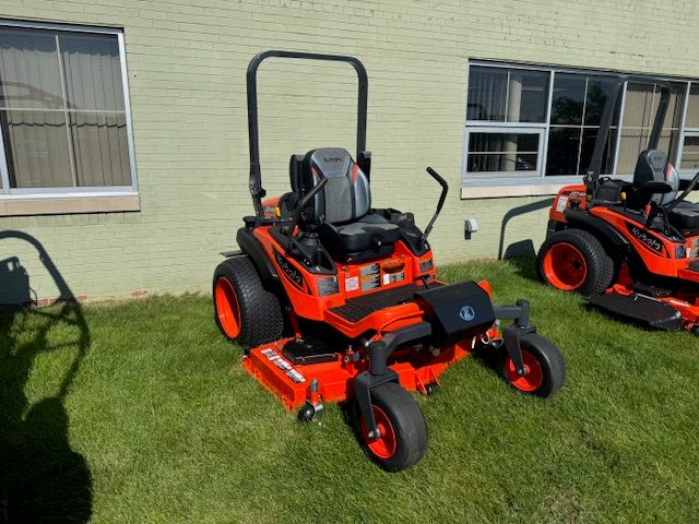 Kubota ZD1211R-3-60R Diesel Commercial Zero-Turn Mower from YES Equipment