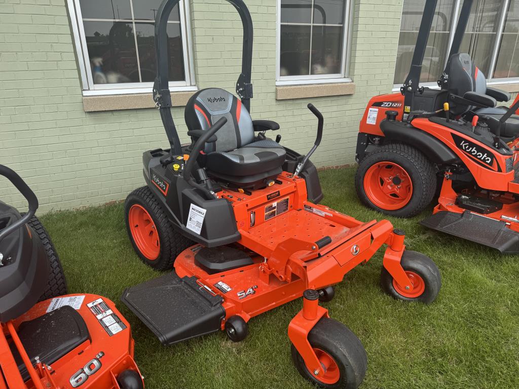 Kubota ZD1211-3-60 Diesel Commercial Zero-Turn Mower - N035958YK